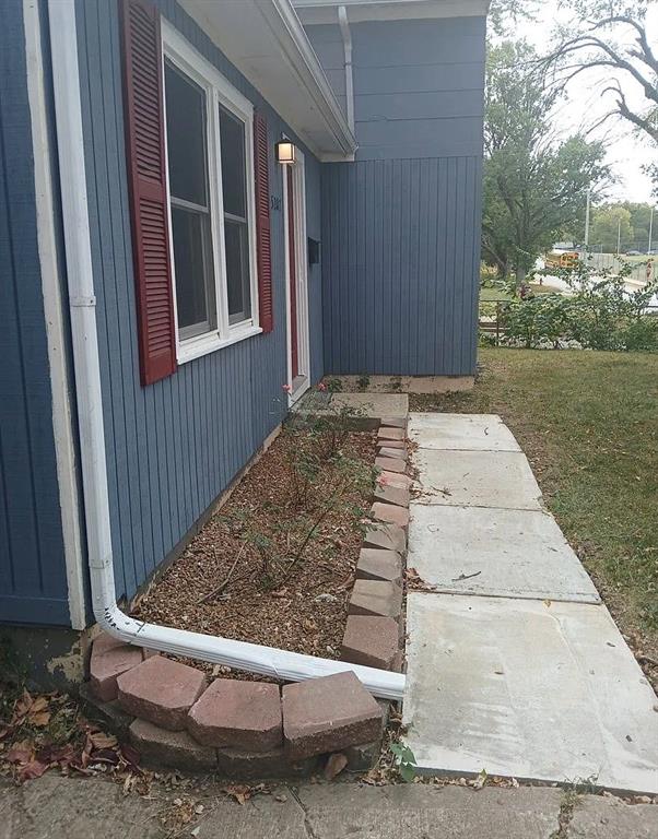 Photo 4 of 5207 Sycamore Avenue