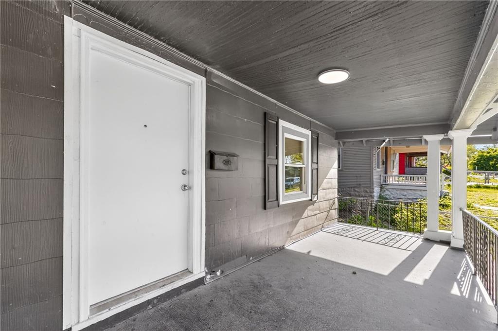 Photo 3 of 1308 E 59th Street