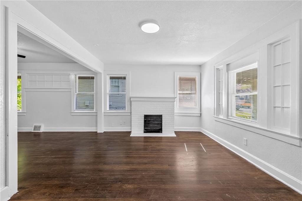 Photo 7 of 1308 E 59th Street