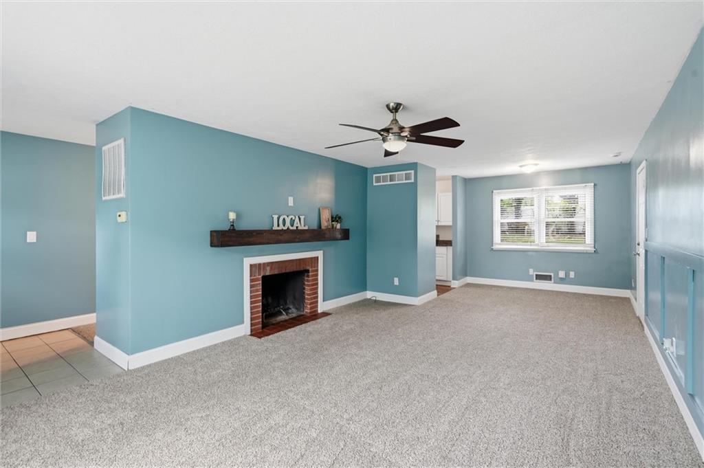 Photo 4 of 2902 W 7th Street