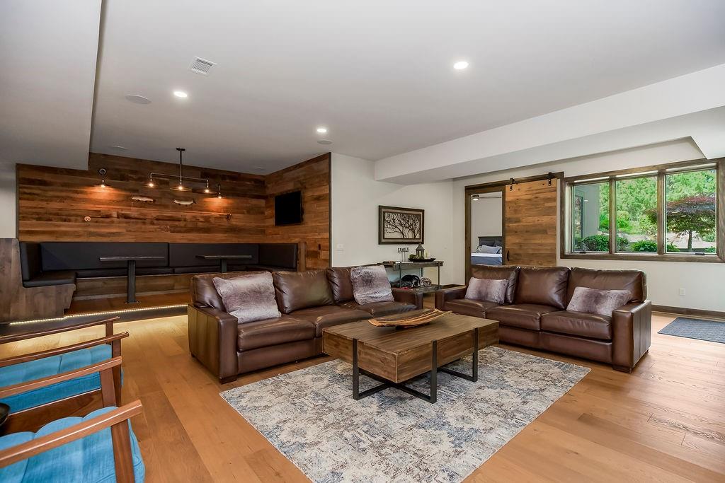 Photo 6 of 4600 W 146th Street
