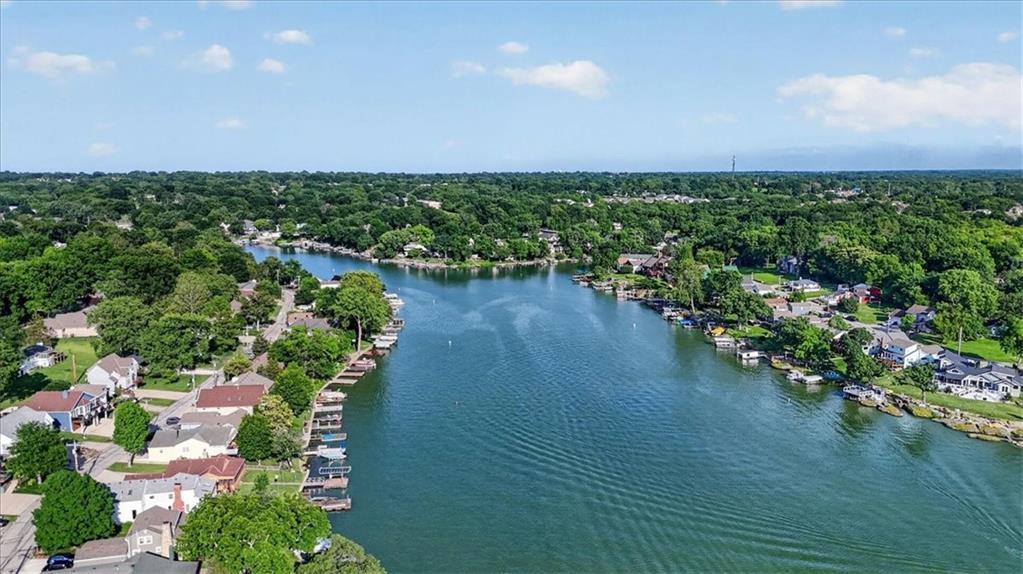 Photo of 25 Beach Drive