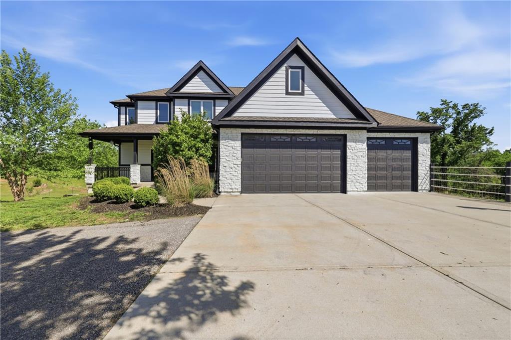 Photo of 18411 Linwood Road