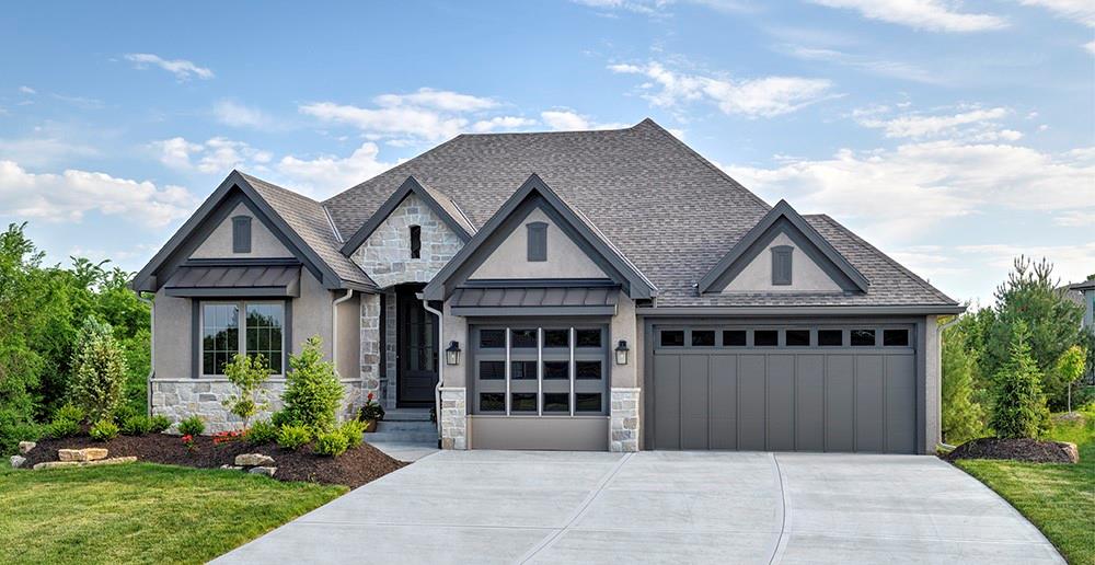 Photo of 912 Savannah Lane