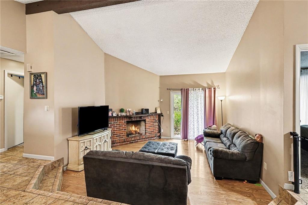 Photo 4 of 14025 Ballantrae Drive