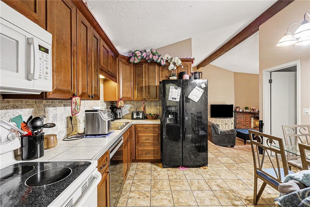 Photo 6 of 14025 Ballantrae Drive