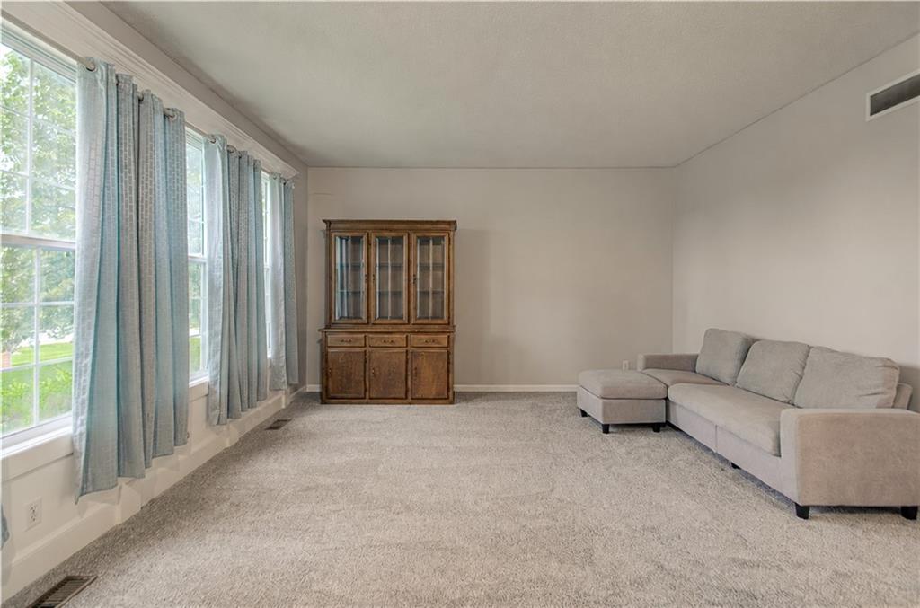 Photo 5 of 8720 NE 149th Street