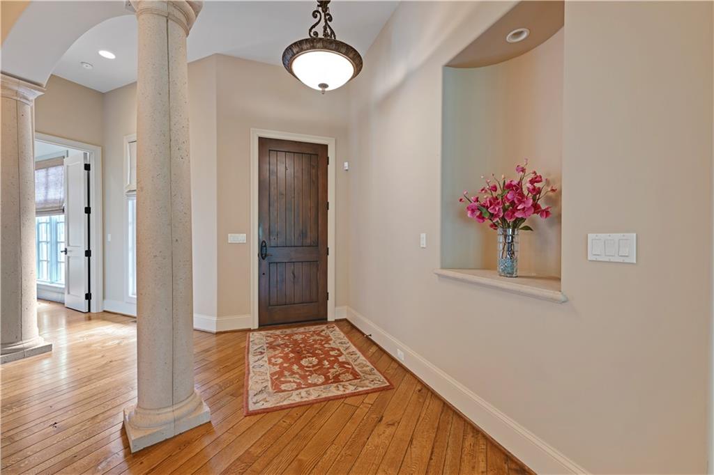 Photo 6 of 3313 W 138th Street