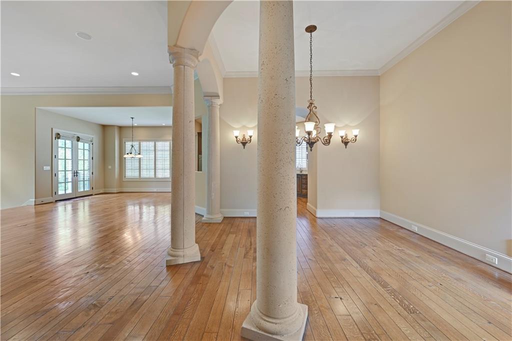 Photo 7 of 3313 W 138th Street