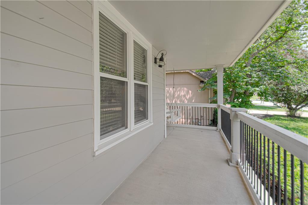 Photo 4 of 1500 Amesbury Avenue