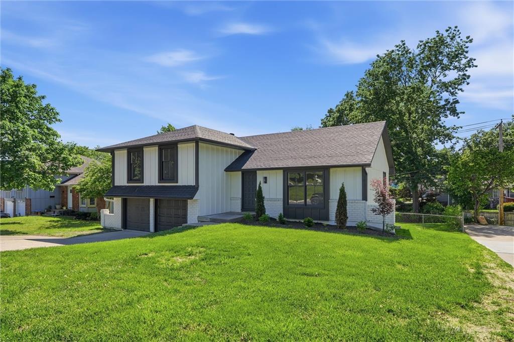 Photo 3 of 10200 Nall Avenue
