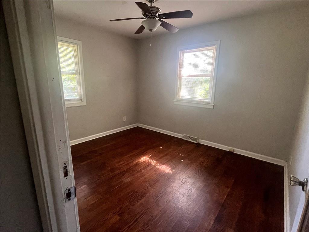 Photo 5 of 6010 E 149TH Street