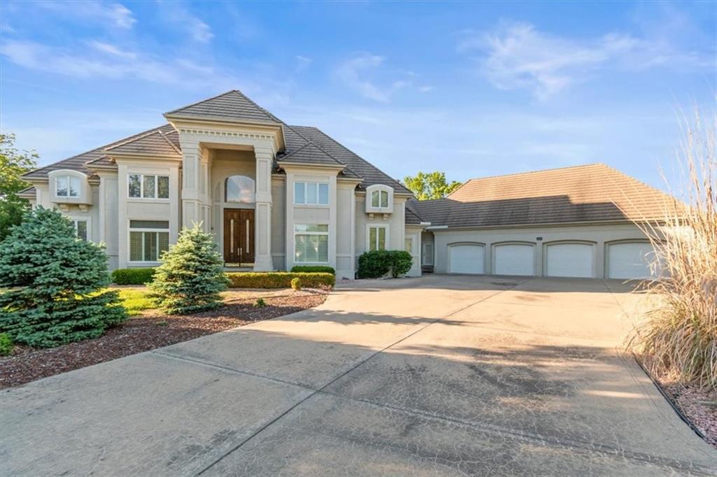 Photo of 1601 NW Arrowhead Trail