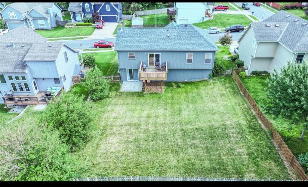 Photo 2 of 8604 NE 75TH Terrace