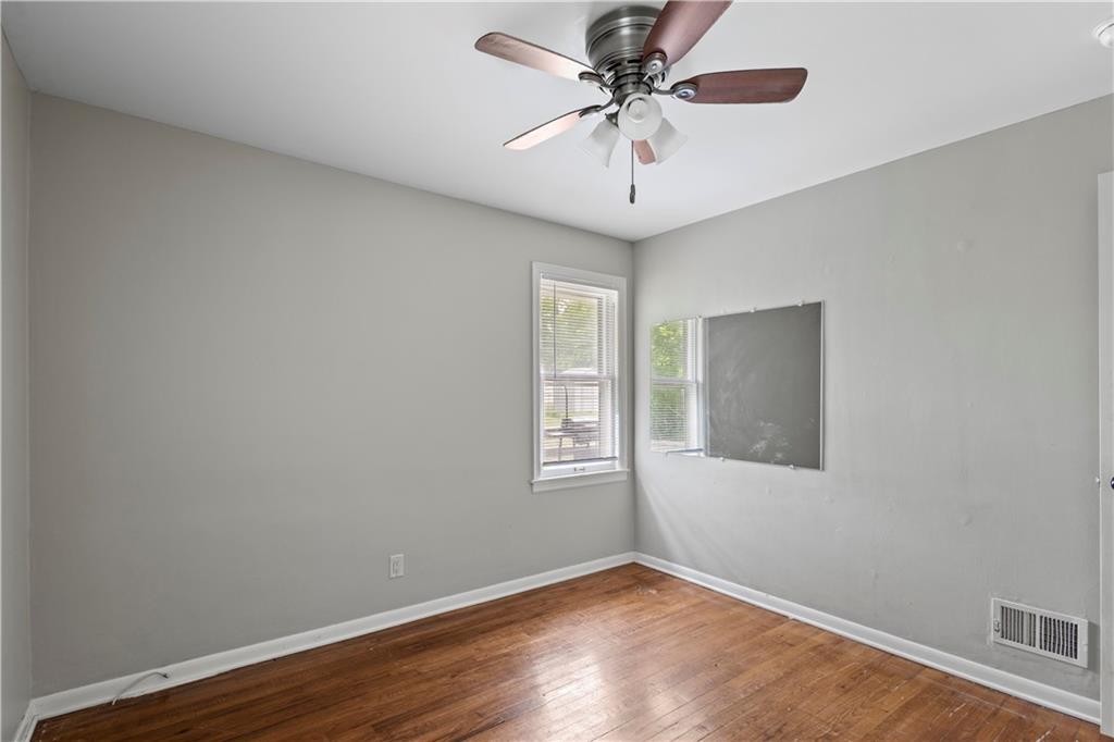 Photo 6 of 2816 NE 56th Street