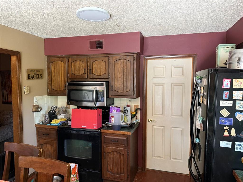 Photo 5 of 1509 S 24th Street