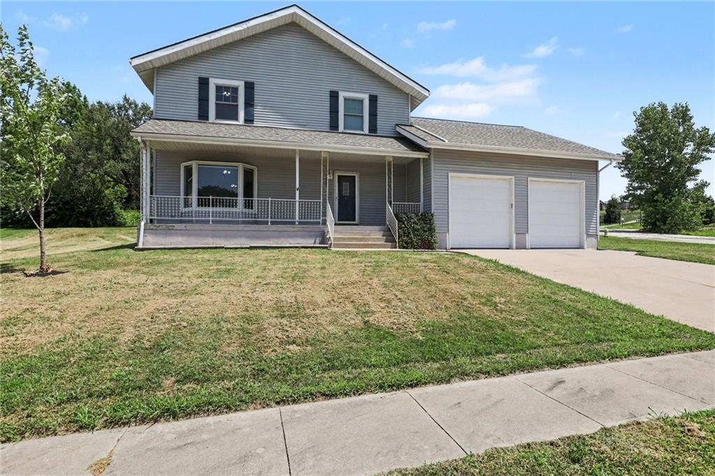 Photo 2 of 14921 Pine View Drive