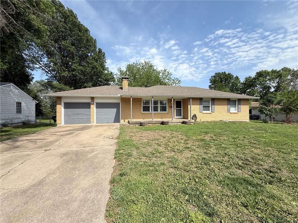 Photo of 7413 Hedges Avenue