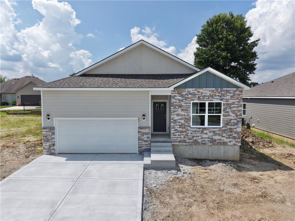 Photo of 2213 Crestview Place