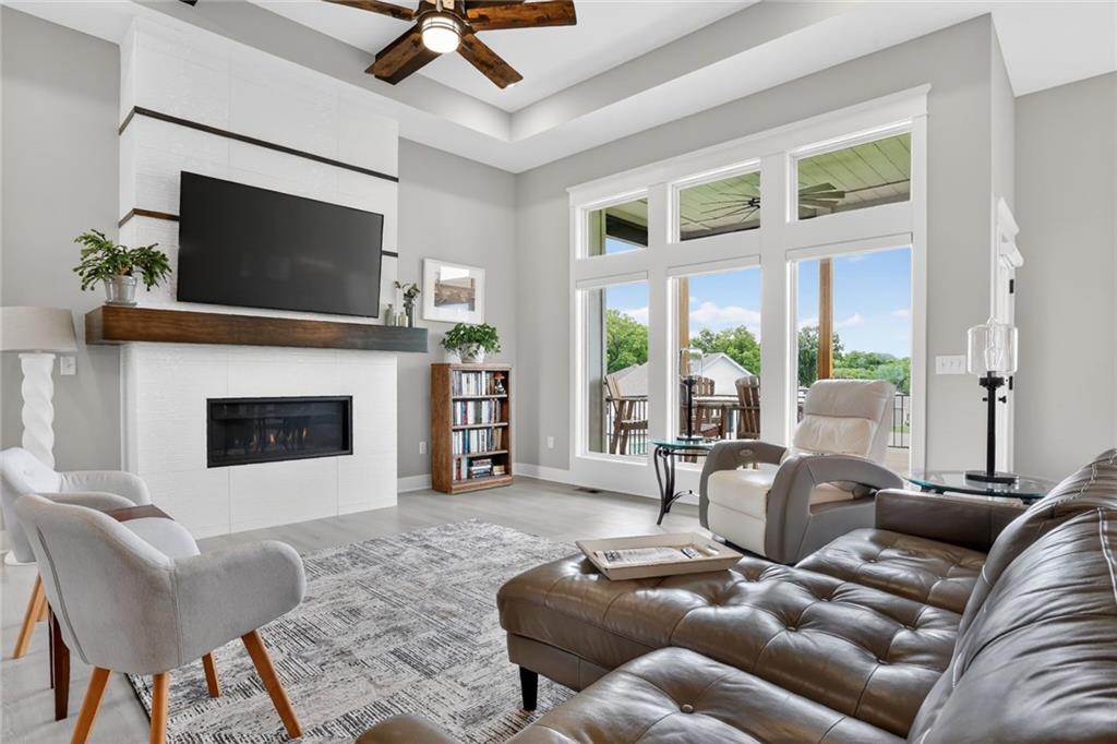 Photo 3 of 12830 N Arbor Way