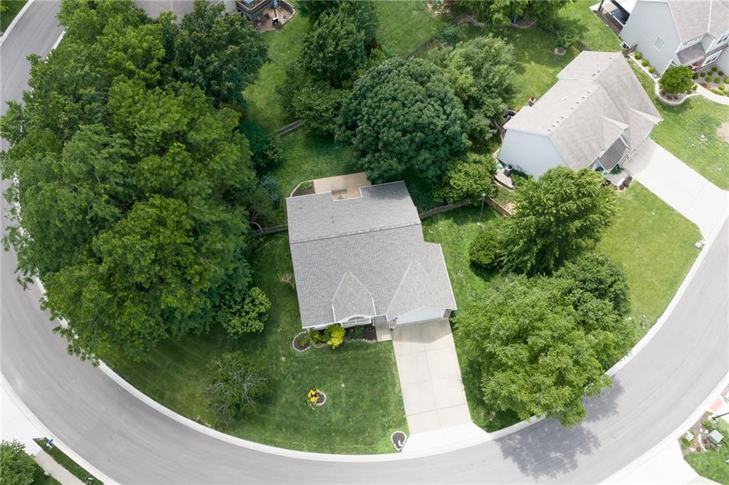 Photo 3 of 4038 N 107th Terrace