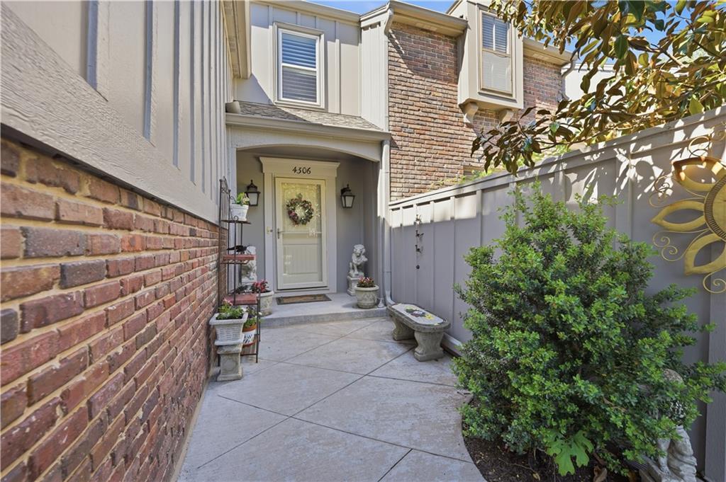 Photo of 4306 W 111TH Terrace
