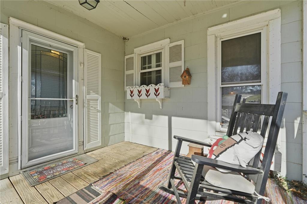 Photo 2 of 414 Pine Street