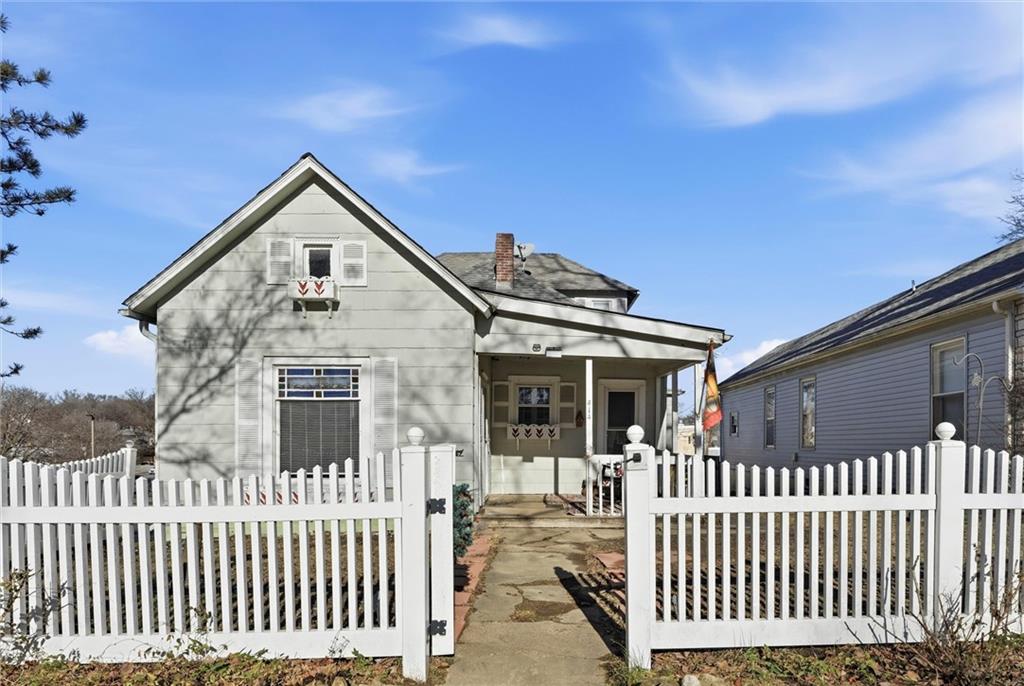 Photo 4 of 414 Pine Street