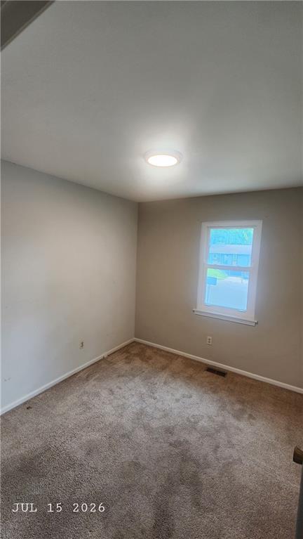 Photo 4 of 4308 N Bellaire Avenue