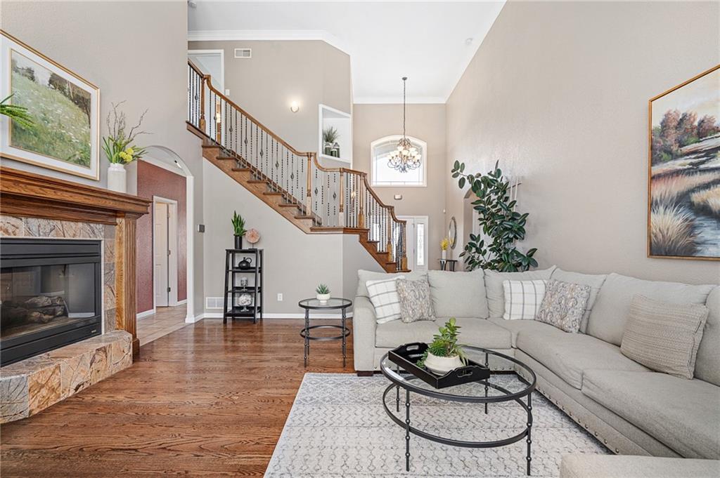 Photo 6 of 24611 Woodland Circle