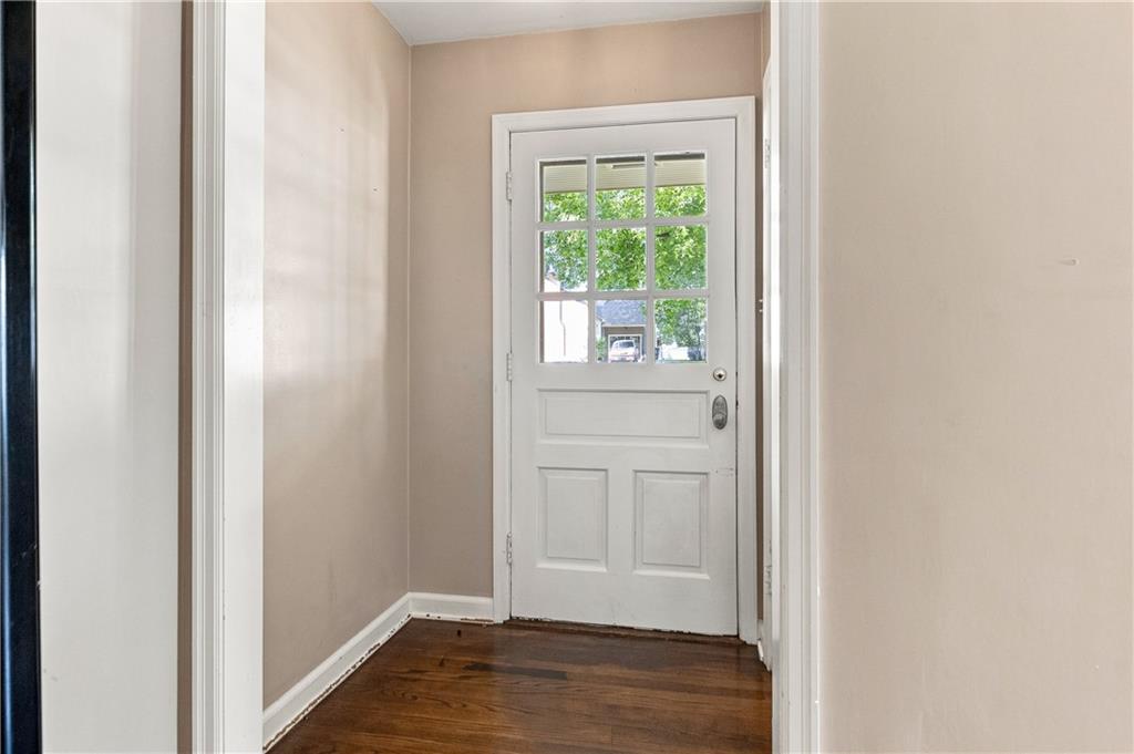 Photo 4 of 5325 Norwood Street