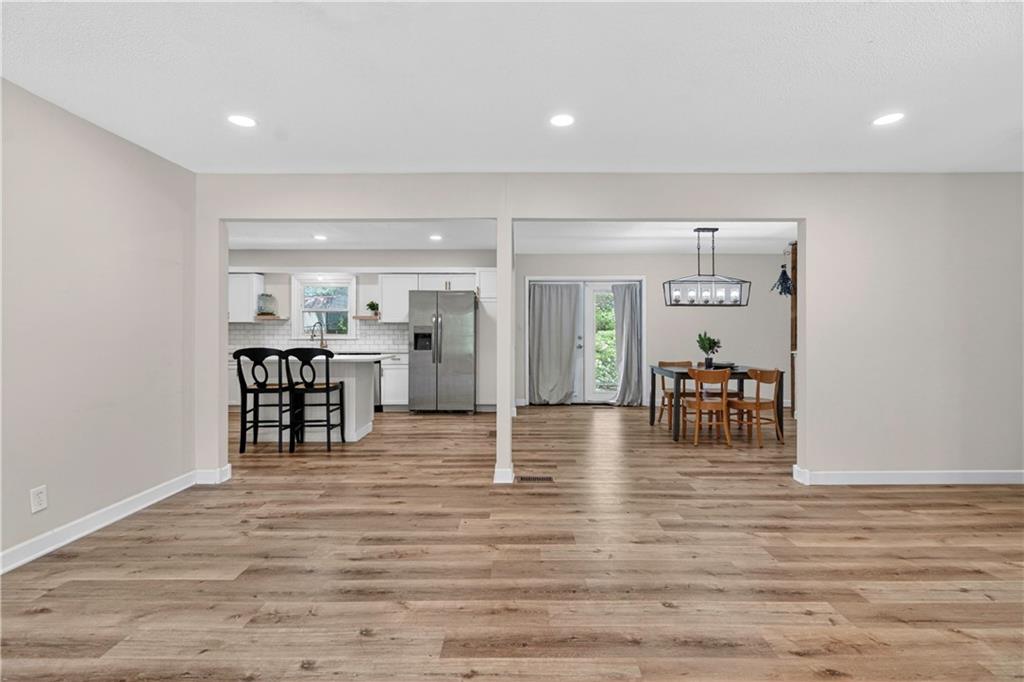 Photo 6 of 218 Oak Hill Street