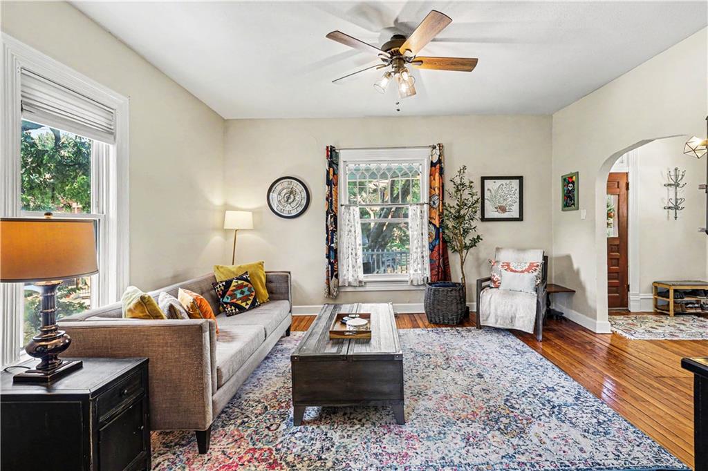 Photo 4 of 4027 Clark Avenue