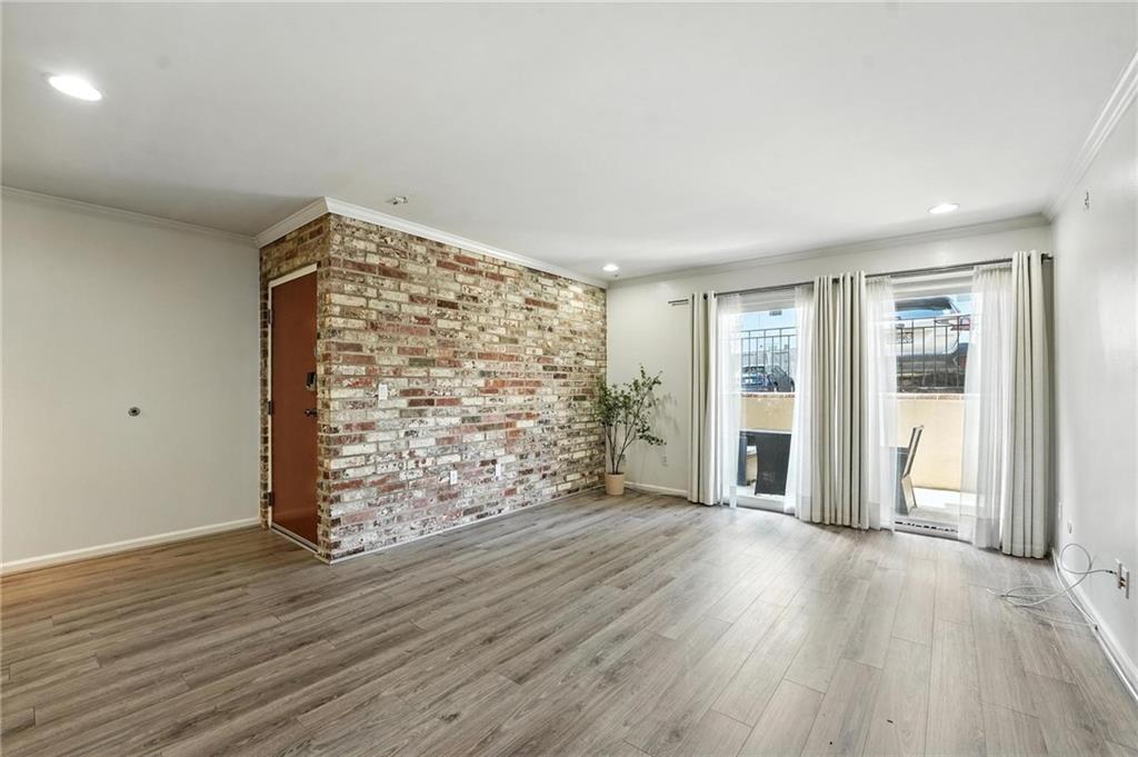 Photo 4 of 5010 Baltimore Avenue #106