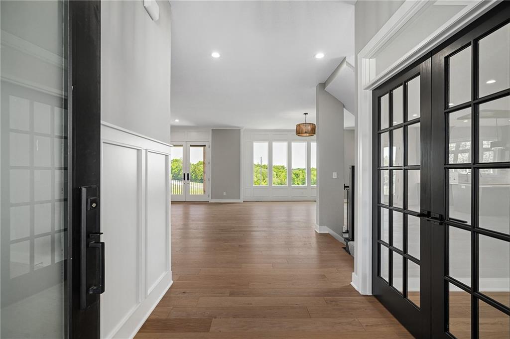 Photo 5 of 22364 W 90th Terrace