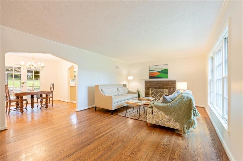 Photo 6 of 6013 W 61st Street