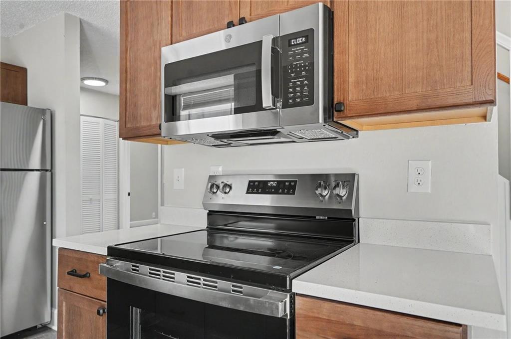 Photo 7 of 2527 Morningside Drive