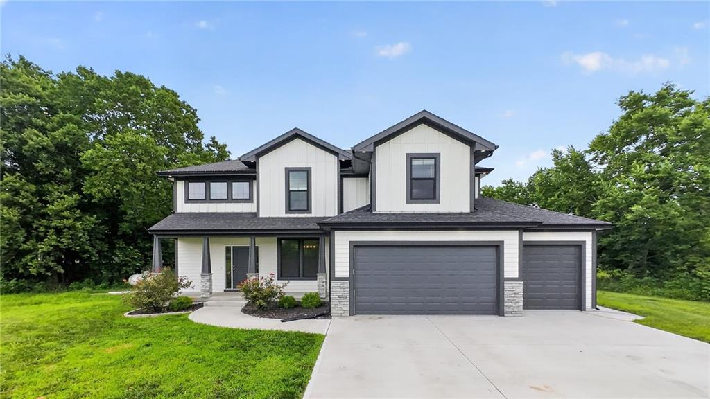 Photo 2 of 20194 207th Street