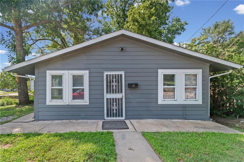 Photo of 145 E Farmer Street