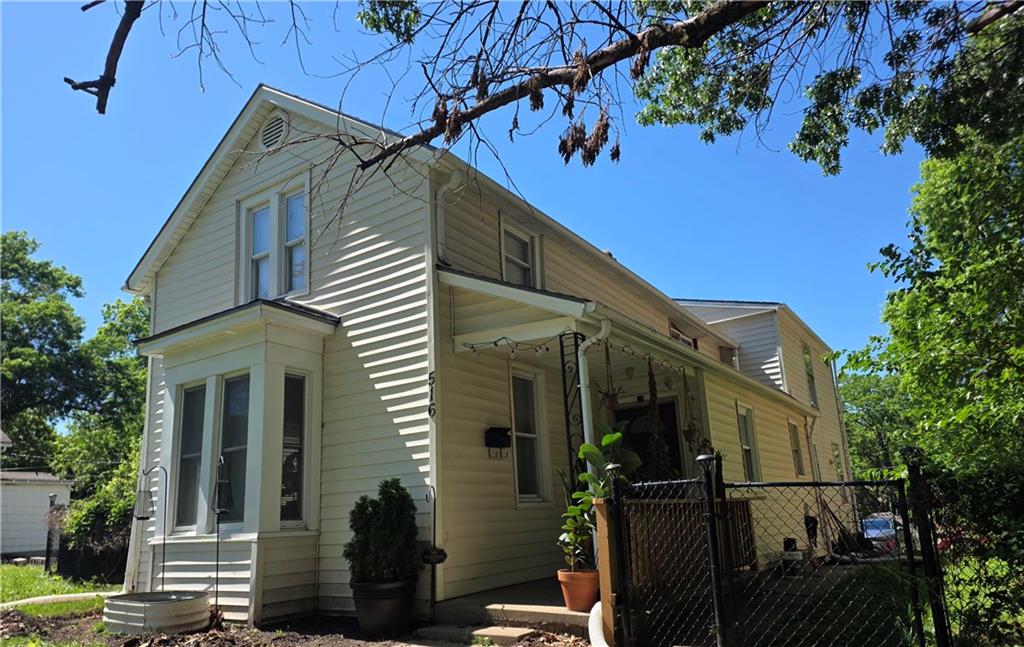 Photo of 516 Linn Street