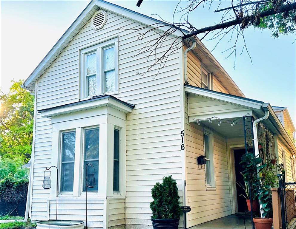 Photo 2 of 516 Linn Street