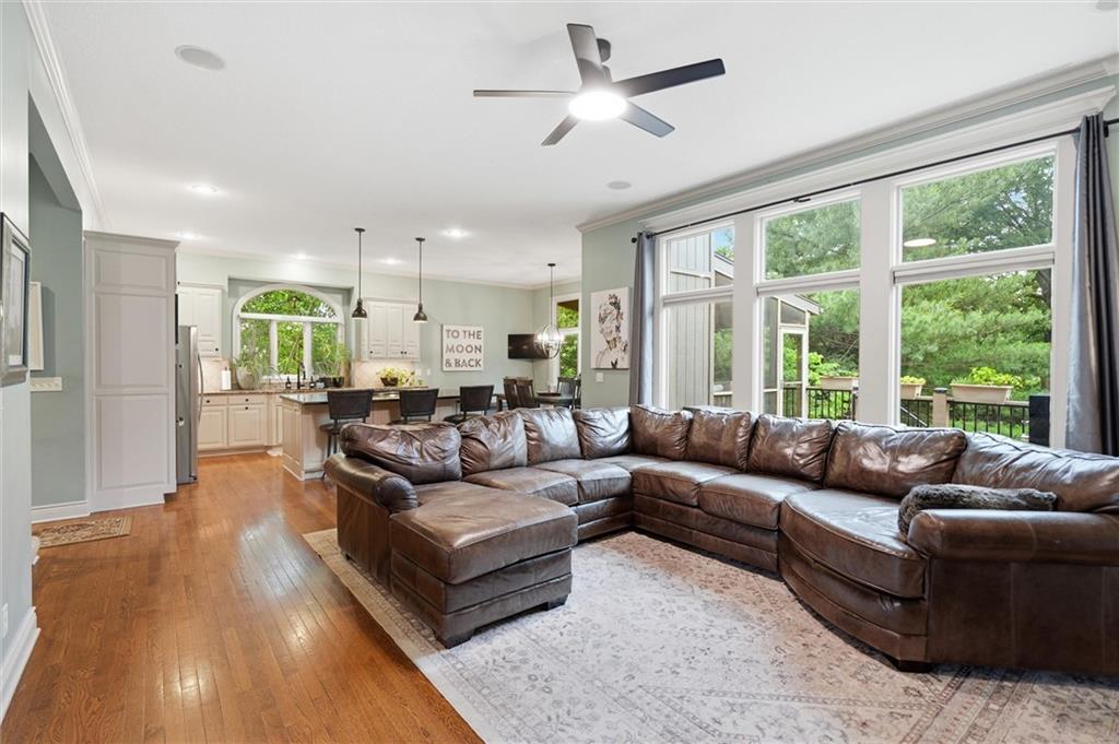 Photo 7 of 9605 W 150th Street