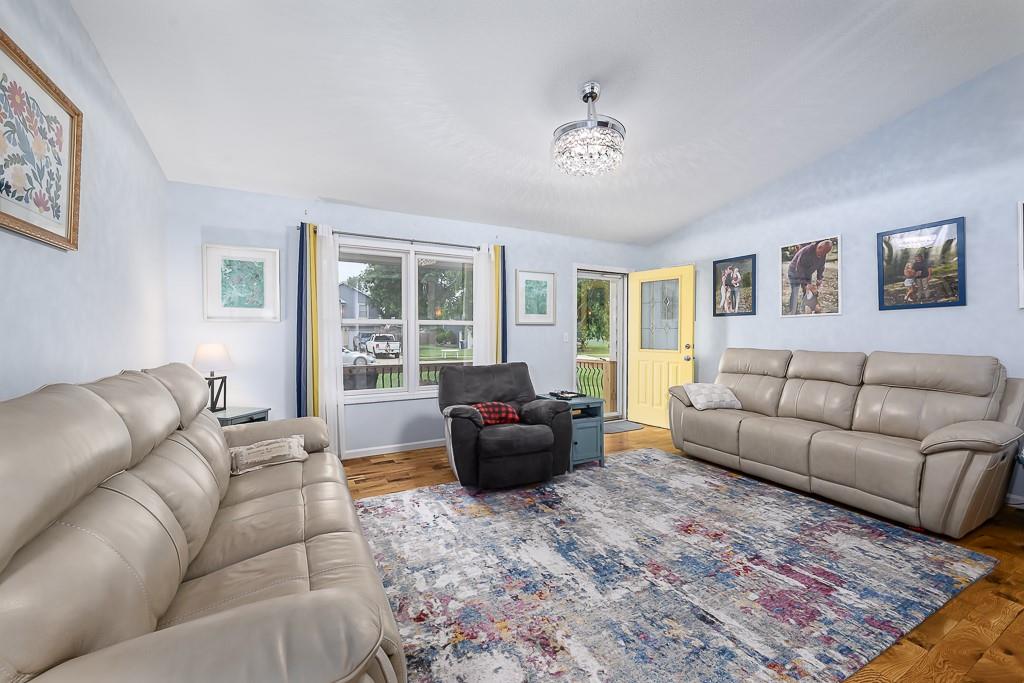 Photo 3 of 190 Rawlings Drive