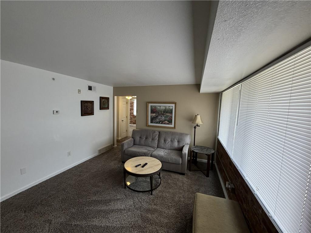 Photo 6 of 7402 Overton Avenue