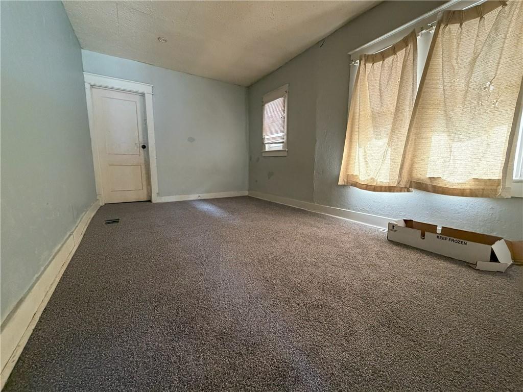 Photo 5 of 3416 E 58th Terrace