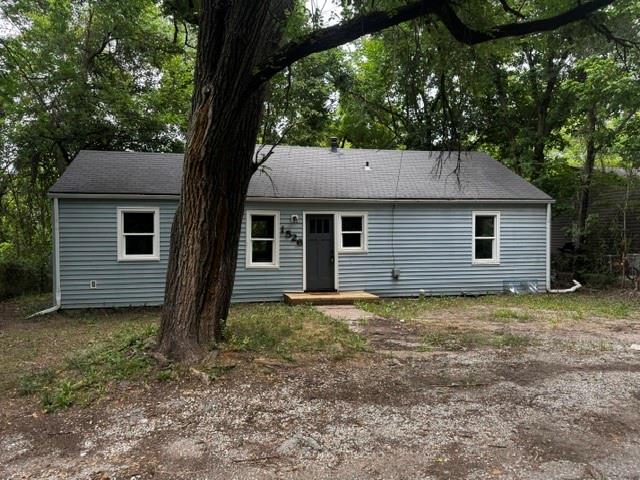 Photo 5 of 1526 Valley Road