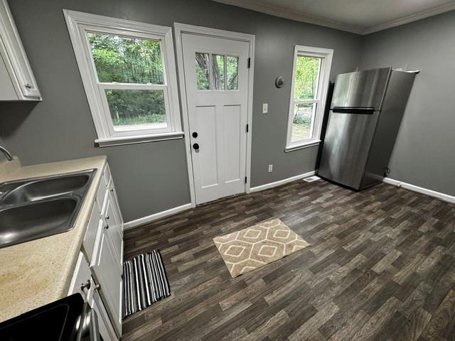 Photo 6 of 1526 Valley Road