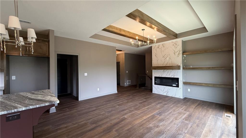 Photo 4 of 612 SE 21st Street