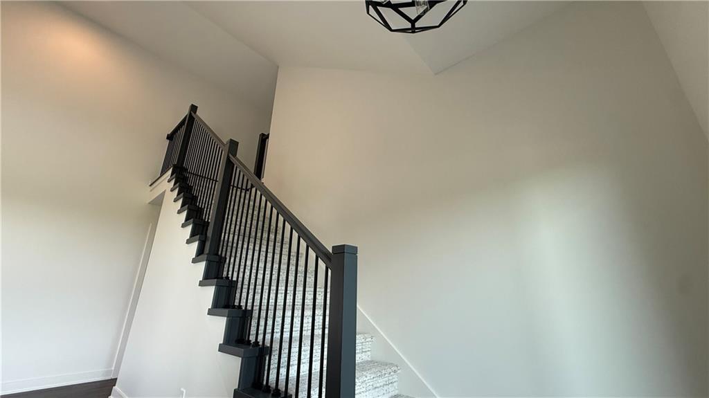 Photo 6 of 2200 SE Oak Ridge Drive