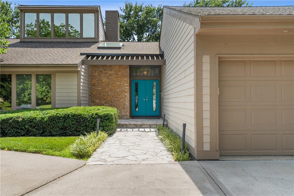 Photo of 6130 Hodges Drive
